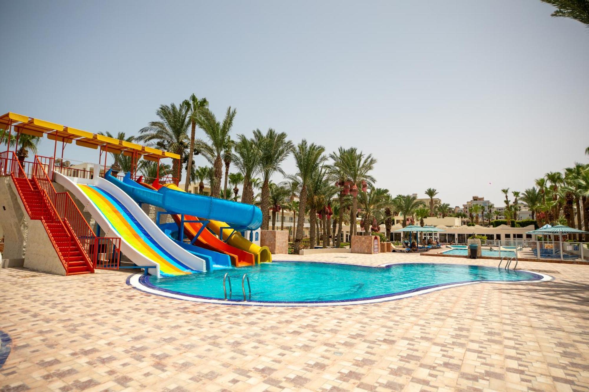 Royal Star Beach Resort Hurghada Buitenkant foto